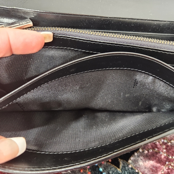 Fendi Wallet - Picture 12 of 15